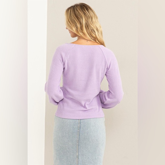 240B-TARO. Ribbed Balloon Longe Sleeve Top - Picture 3 of 5